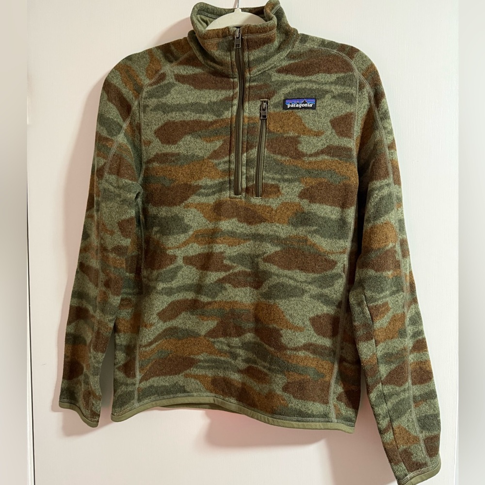 Patagonia Better Sweater camo 1/4 zip fleece